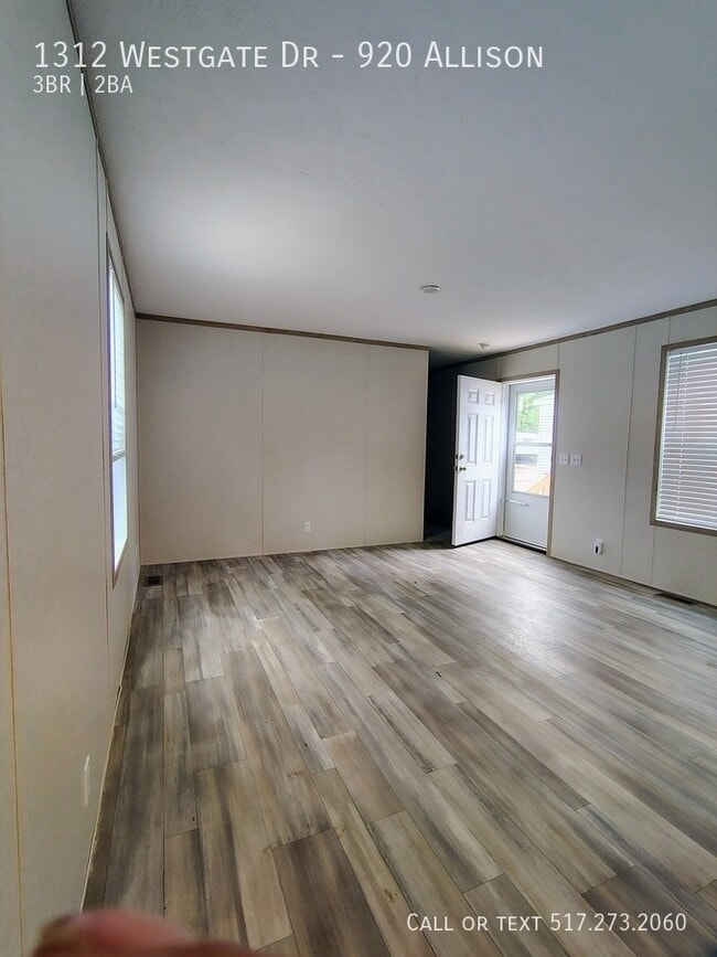 Building Photo - 1312 Westgate Dr