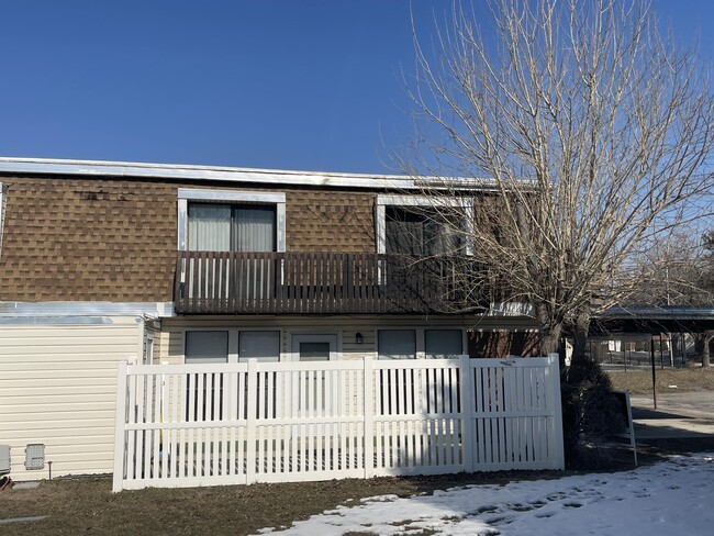 Building Photo - 5982 S Sultan Cir