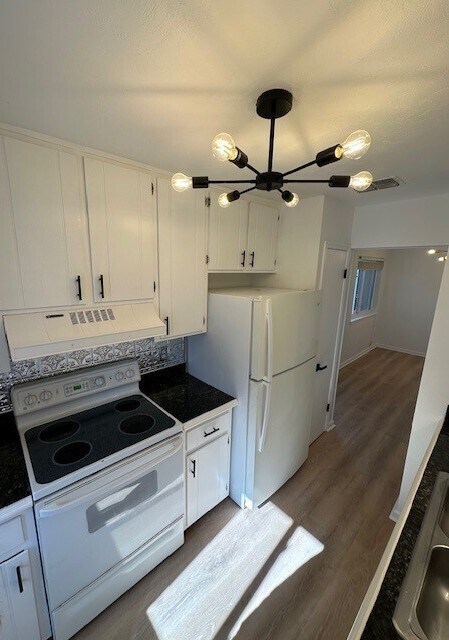 Foto del edificio - 1549 Willow Bend Way