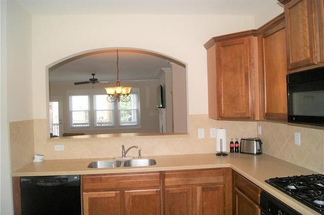 Foto del edificio - 4560 Cold Spring Ct
