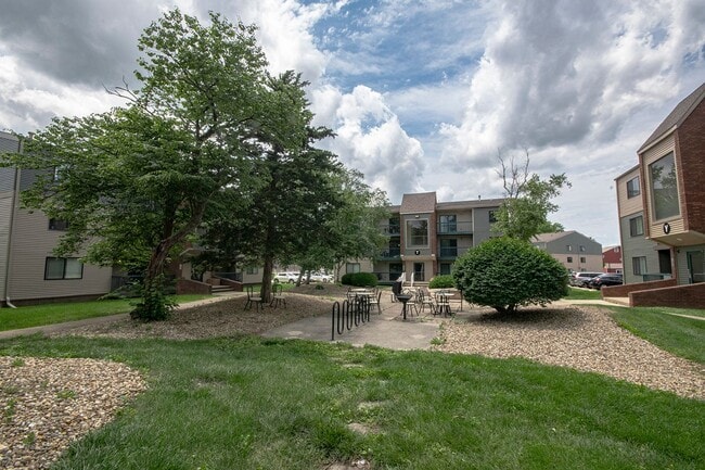 Building Photo - Stonegate Village by Royse + Brinkmeyer