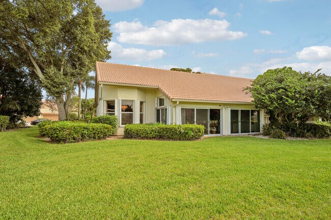 Building Photo - 7136 Ashford Ln