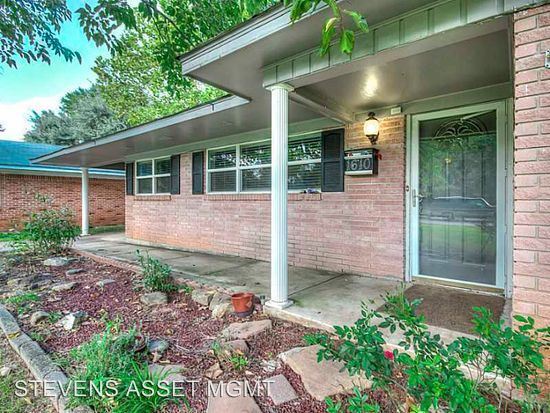 Building Photo - 1610 Dudley Ln