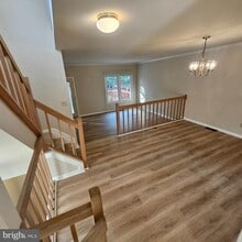 Building Photo - 1509 Templeton Pl