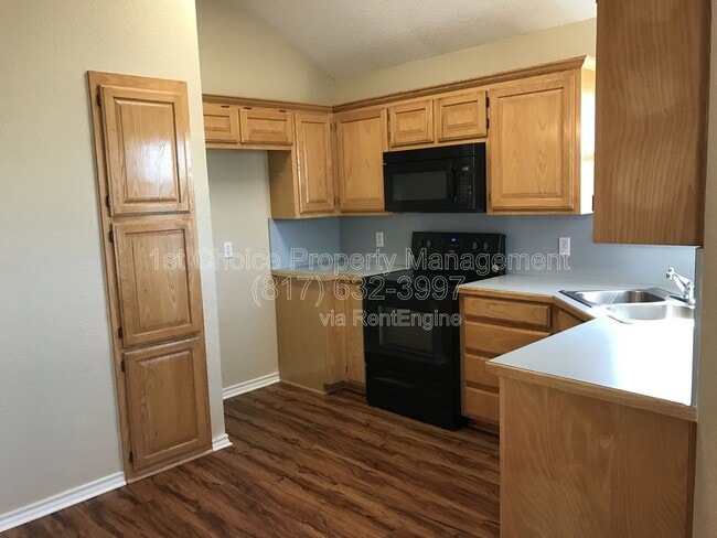 Building Photo - 6617 Cr 527