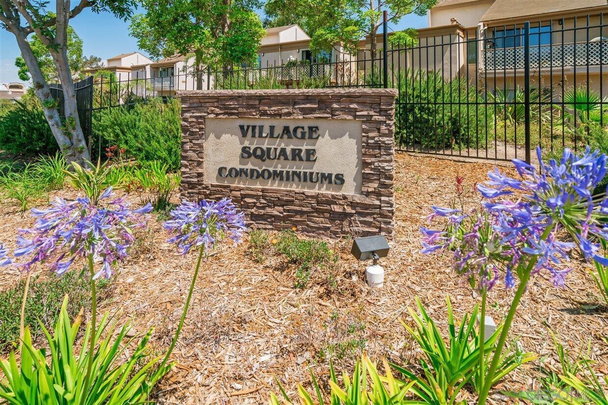 Foto principal - 4186 Mt Alifan Dr