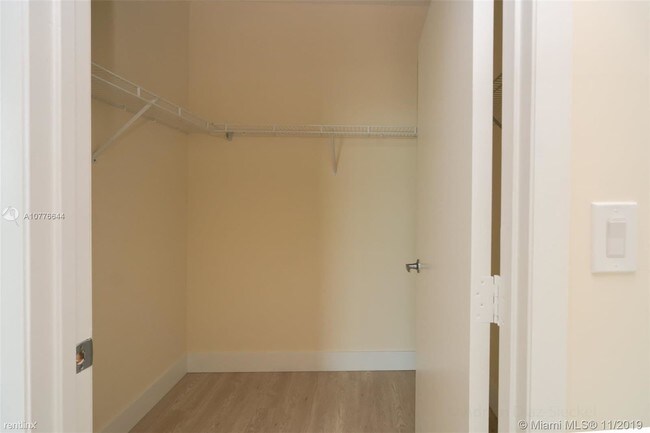 Building Photo - 2 br, 2.5 bath  - Quantum On The Bay Condo