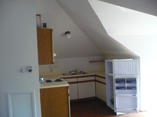 Foto del edificio - 736 S Forest Ave