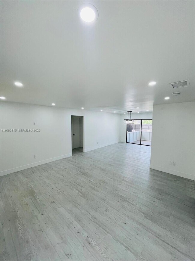 Foto del edificio - 1707 S Curlew Ln