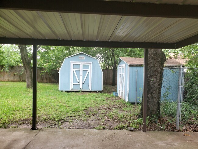 Building Photo - 4009 Caddo Trail
