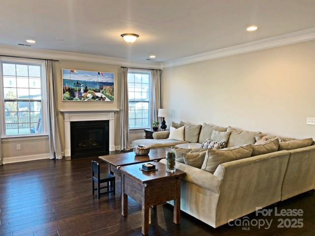 Foto del edificio - 11224 Smokethorn Dr NW