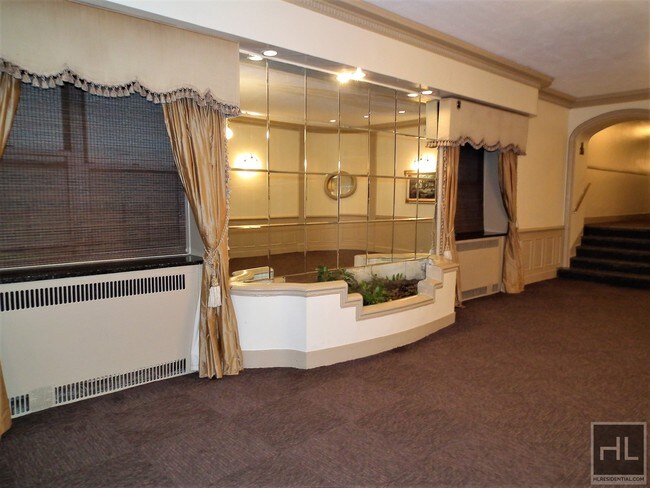 Foto del edificio - 601 E 19th St