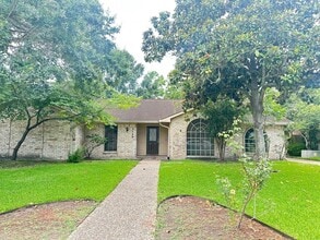Building Photo - 3146 Bonney Briar Dr
