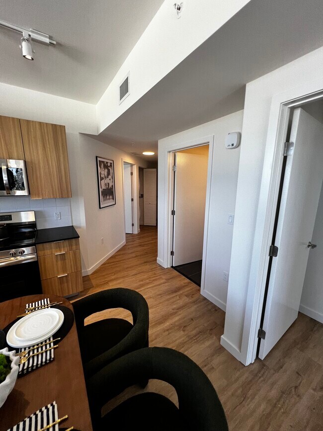 Foto del edificio - 941 E 28th St