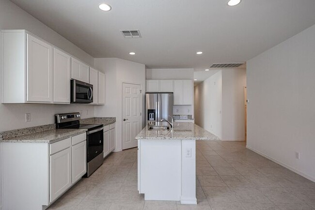 Building Photo - Brand New 4 Bedroom Home in Maricopa