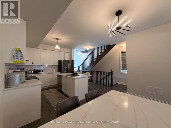 Building Photo - 52 Tennant Cir