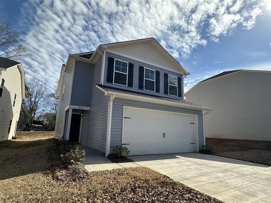 Foto principal - Brand new home in Shelby, NC!