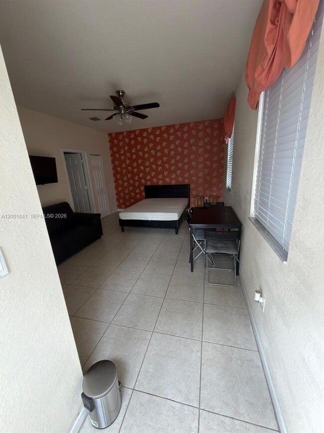 Building Photo - 16961 SW 90th Terrace