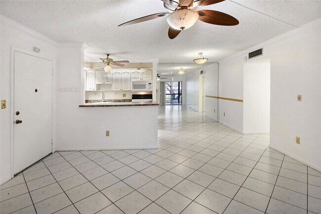 Building Photo - 9926 S Belfort Cir