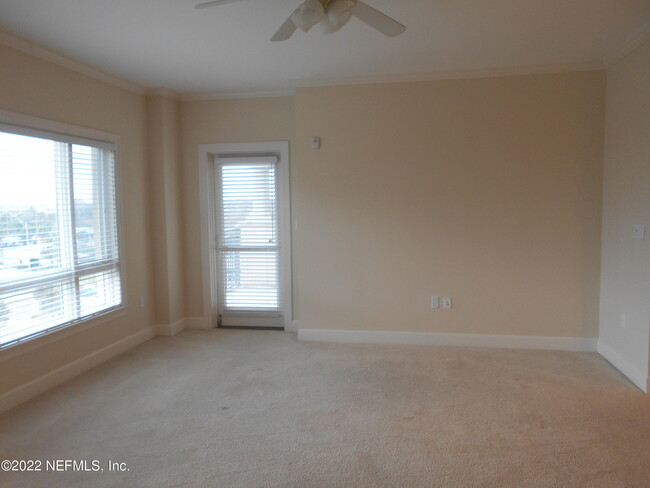 Foto del edificio - 525 3rd St N