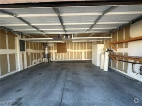 Building Photo - 9959 Perceval St