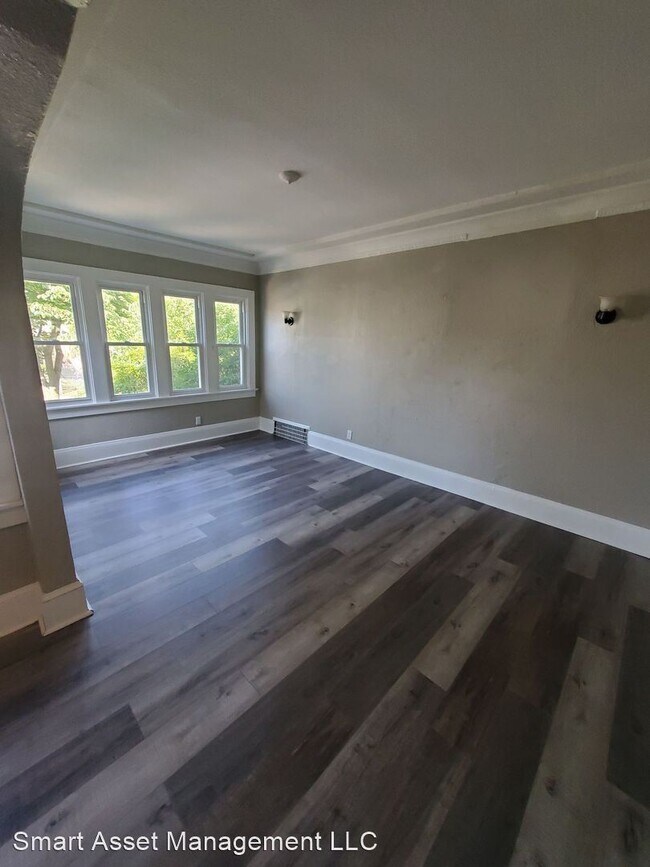 Building Photo - 3 br, 1 bath House - 3960 N 23rd Street