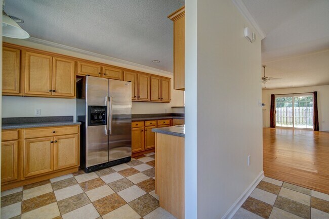Foto del edificio - Large 2 BR, 2 BA Dual Master Suite in Boil...