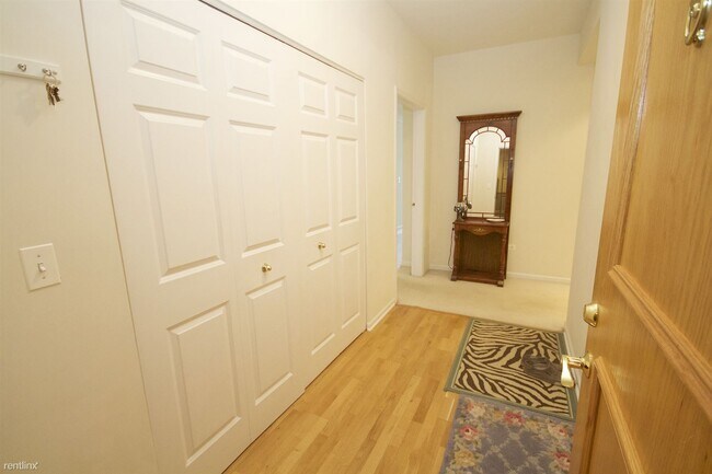 Building Photo - 2 br, 2 bath Condo - Tuscany Terrace