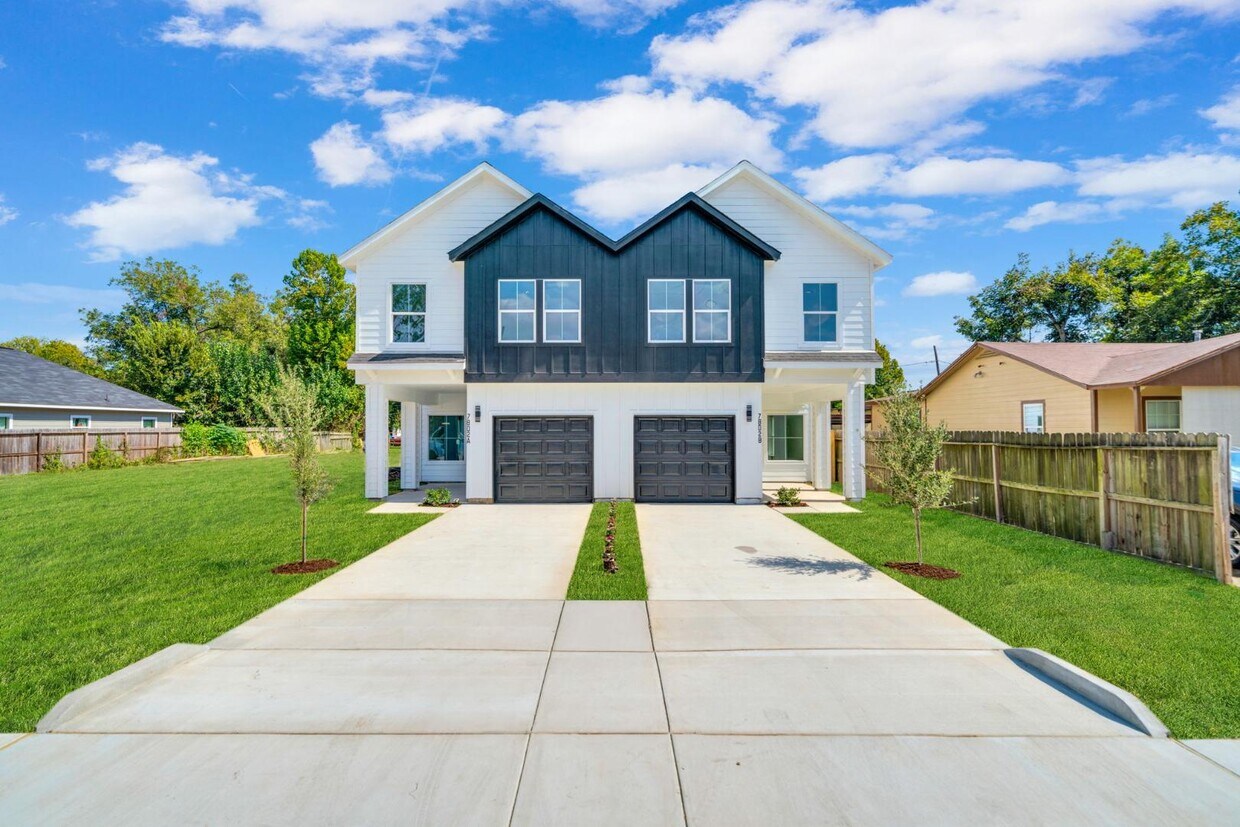 Foto del edificio - 7802 Hanfro Ln