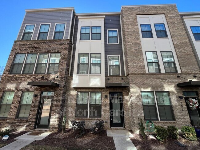 Building Photo - 1208 Gleason Wy