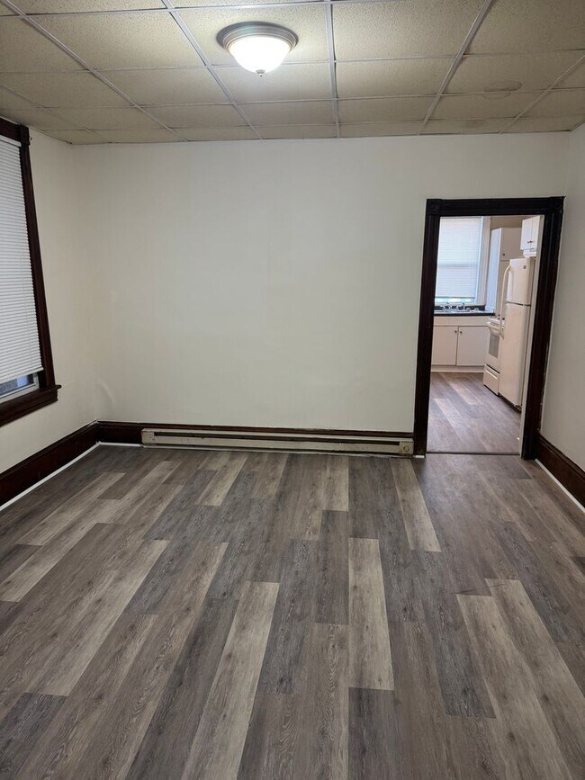 Foto del edificio - 455 W Antietam St