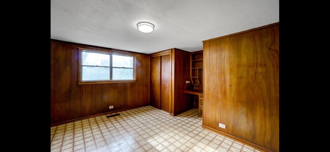 Foto del edificio - 2415 Crockett Rd