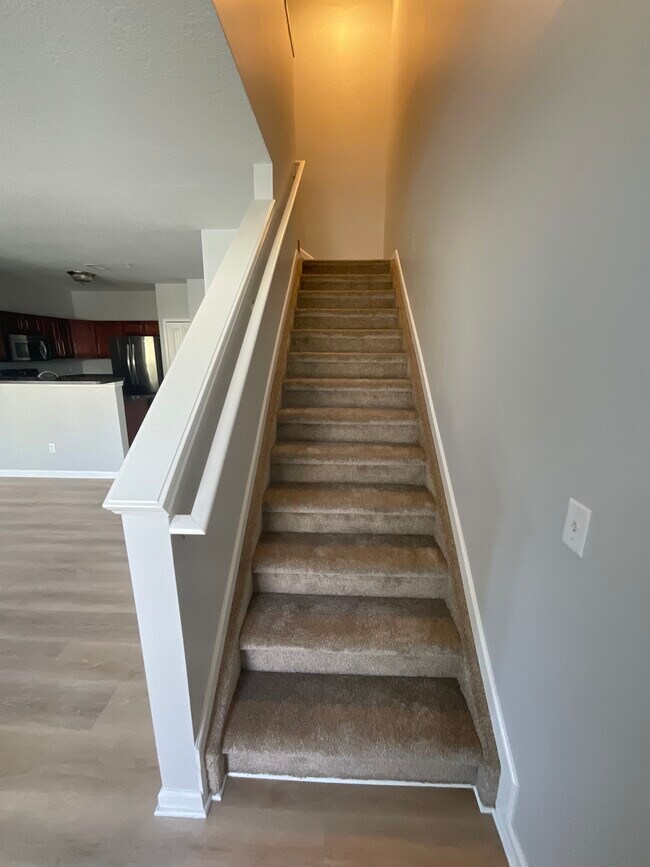 Building Photo - 28862 Cullen Dr