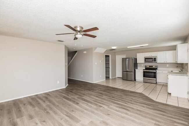 Foto del edificio - 1429 Blazing Star Trail