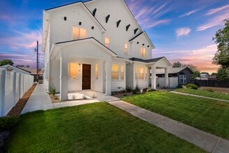 Building Photo - 33 E Carlton Ave