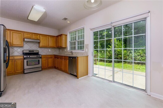 Building Photo - 808 Plaintain Dr