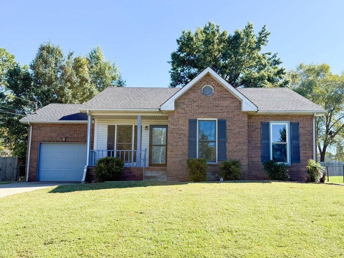 Primary Photo - 3 Bedroom 2 Bathroom Home