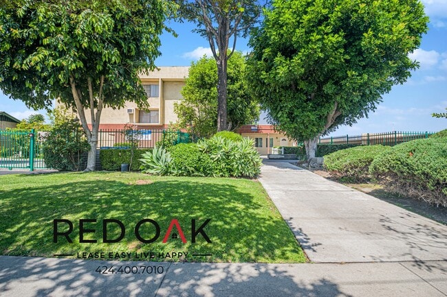 Building Photo - 5107 Passons Blvd