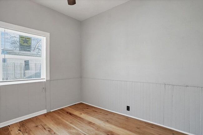 Foto del edificio - 511 Schirmer St