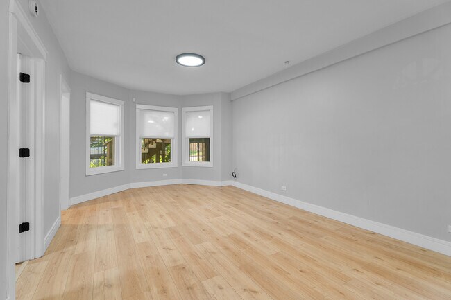 Foto del edificio - 1406 N Kildare Ave