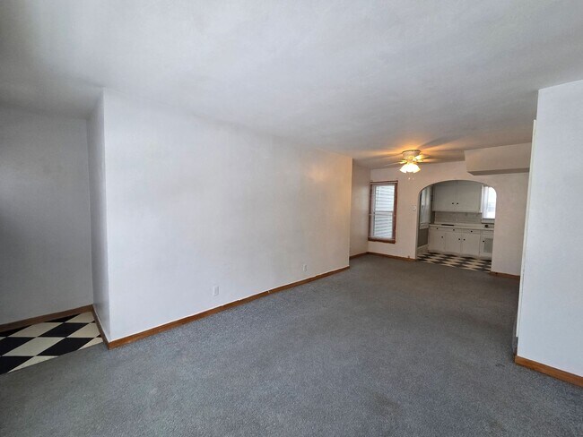 Foto del edificio - Bertch &amp; Western