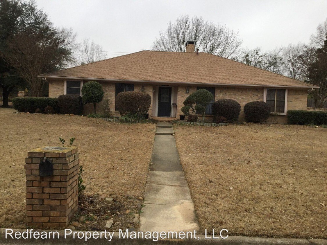 Primary Photo - 3 br, 2 bath House - 2306 Gale