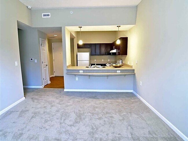 Foto del edificio - 4373 Ruston Ave