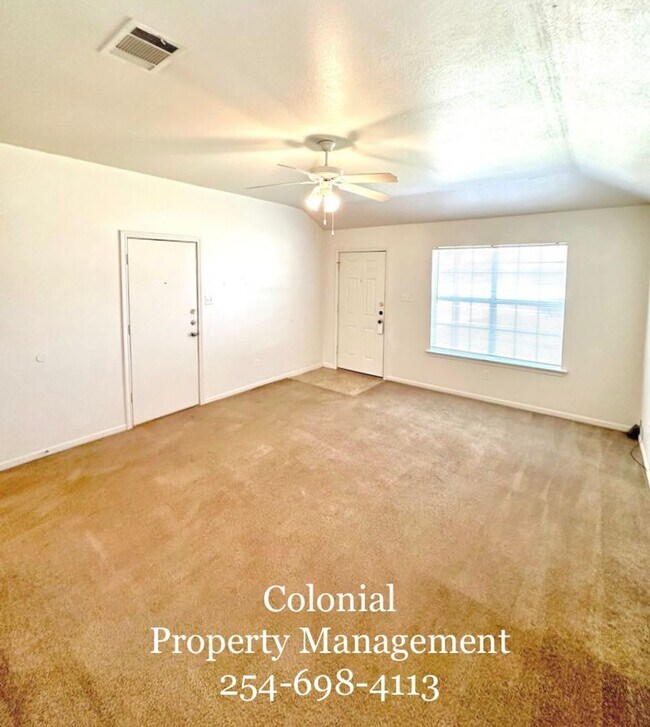 Building Photo - 1627 Yuma Trail