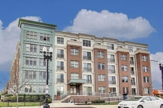Building Photo - 1350 Maryland Ave NE