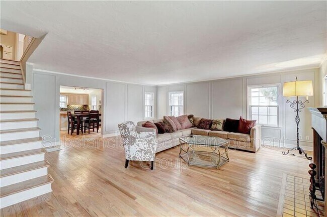 Foto del edificio - 910 NW 37th St