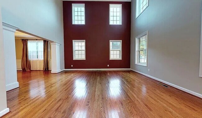 Foto del edificio - Stunning 4BD, 3BA Wake Forest Home with Ch...