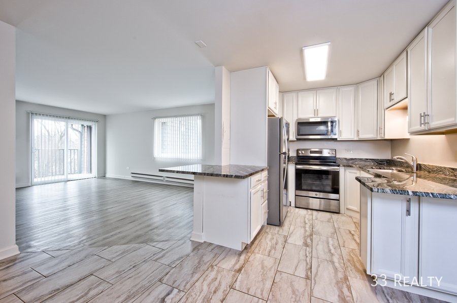 Primary Photo - Spacious 1 Bed 1 Bath with Stainless Appli...