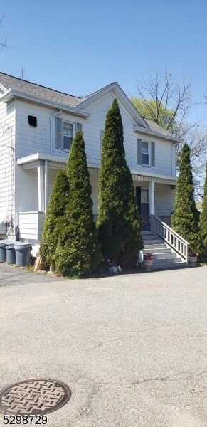 Primary Photo - 15 Orchard St