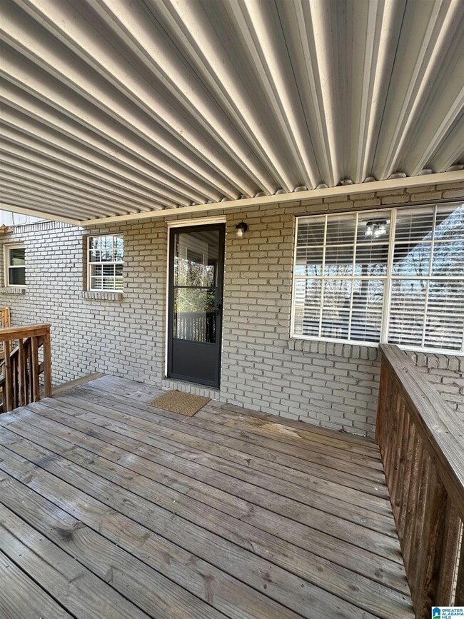 Foto del edificio - 839 Linbard Ln